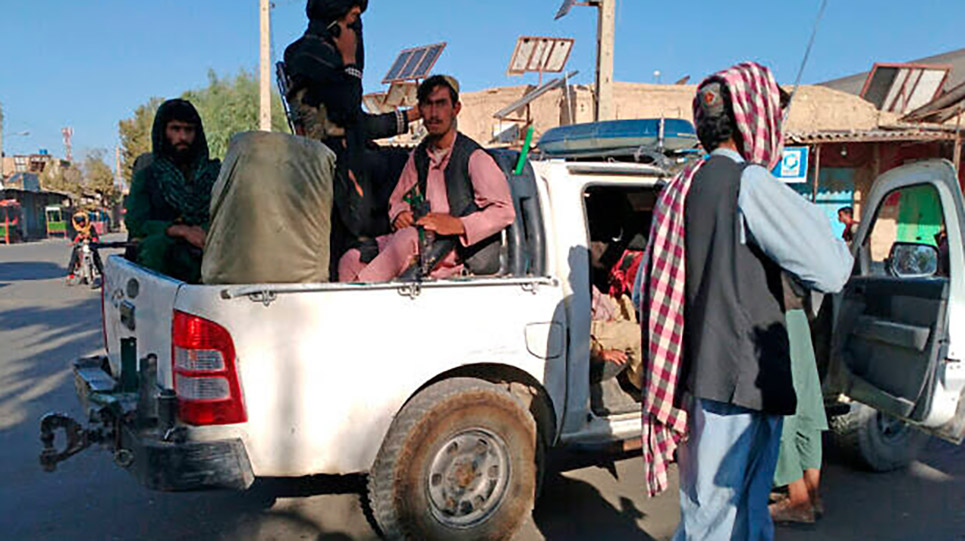 taliban fighters detain farah farmers