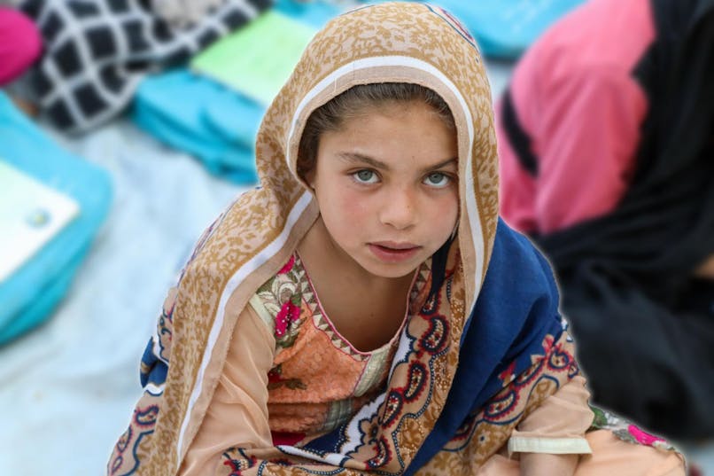 1631181283 unicefafghanistan2020 31197 bambina occhi azzurri